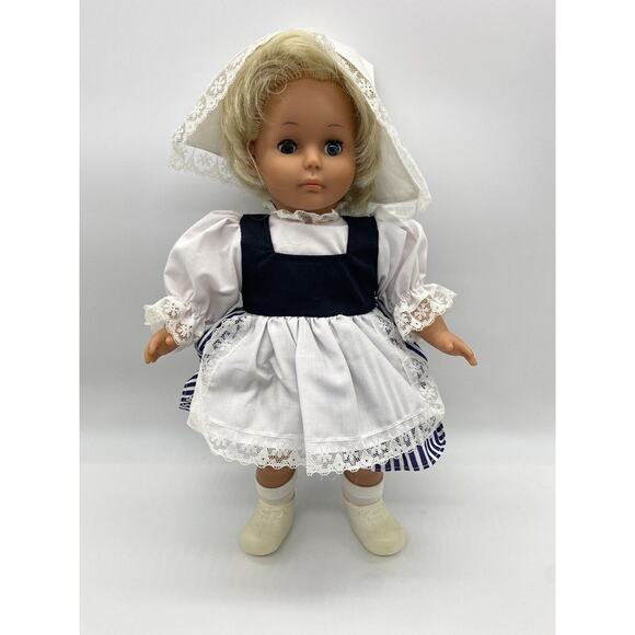 LISSI GERMAN Claudia 68 GIRL DOLL 14” TRADITIONAL OUTFIT 2 HEARTS COLLECTION - Picture 1 of 6